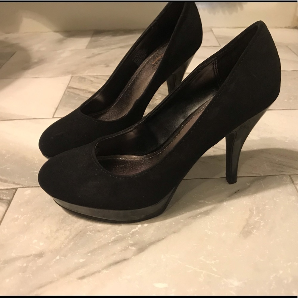 Black heels